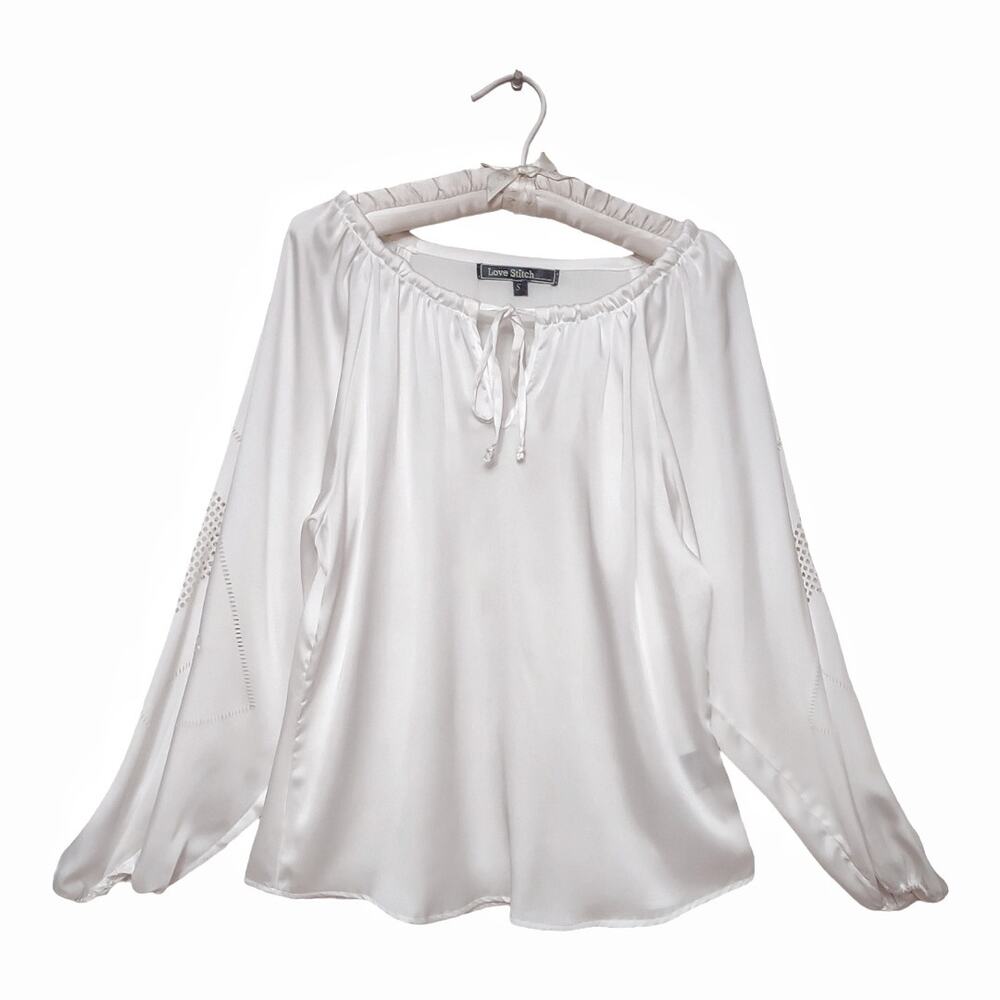 LOVE STITCH White Peasant Blouse Size S Boho Hippie South Western Simple Clean